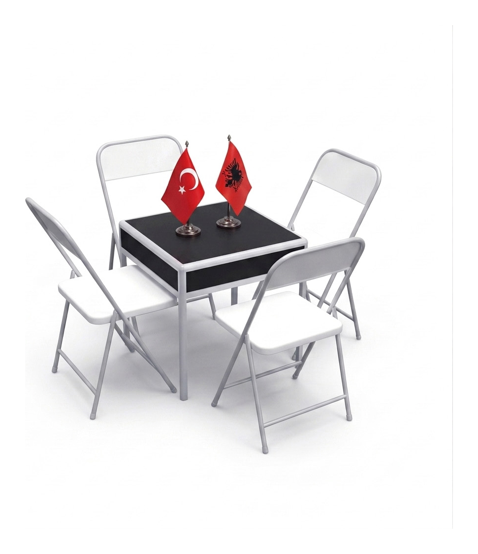 Türk ve Arnavut masa bayraklı B2B görüşme masası
